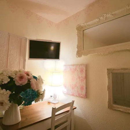 イン Hamm The Unique Boutique デュッセルドルフ